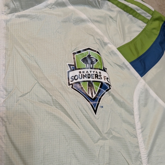 Seattle Sounders 2014 Rain Jacket Mens 2XL Full Zip Hooded White Green Adidas - Picture 4 of 8
